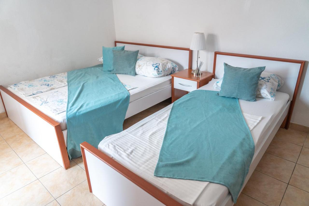 Apartments Sejla Ulcinj Exterior foto